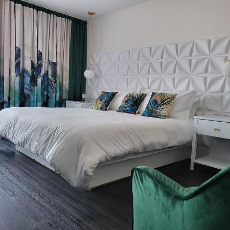 Motel Au Rocher Du Cap Cap-Saint-Ignace ภายนอก รูปภาพ