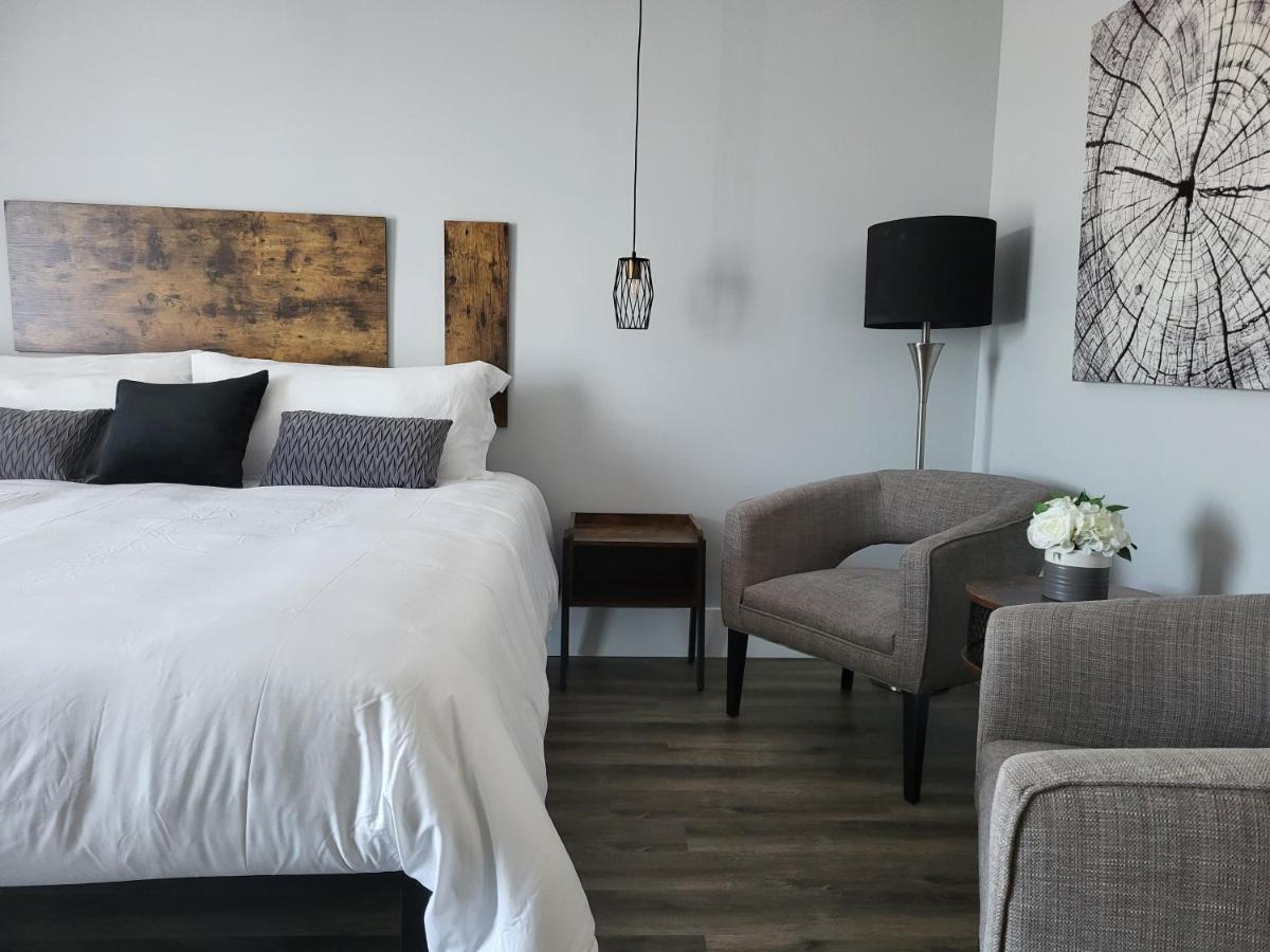 Motel Au Rocher Du Cap Cap-Saint-Ignace ภายนอก รูปภาพ
